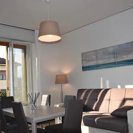 Apartment The Engineer's House_museo Enzo Ferrari Modena